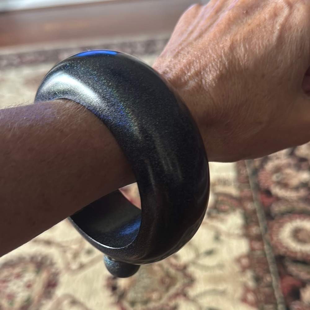 Black sparkling Chunky Bangle Bracelet